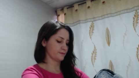 Snapshot of agel_sw1 chatting on February 2025 10:37:01 PM Angel online show from February 2025 10:37:01 PM