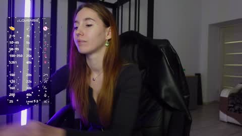 Snapshot of agelina_summer chatting on January 2025 02:59:02 PM Agelina Lilly Laura online show from January 2025 02:59:02 PM