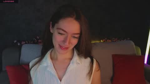 Snapshot of agnes_wells chatting on June 2026 01:11:01 AM agnes wells online show from June 2026 01:11:01 AM