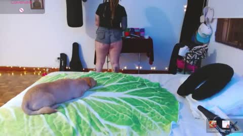 Agness online show from April 2026 11:20:02 PM