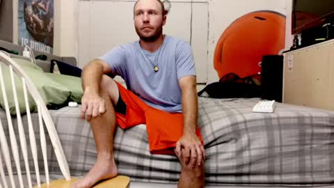 agobber online show from July 2026 08:33:01 PM