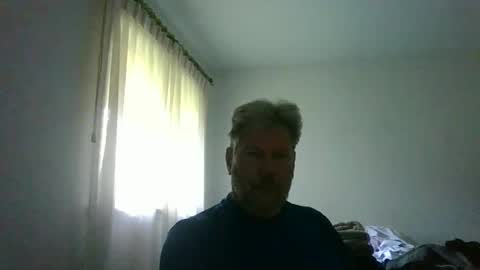 Snapshot of agr8hornetode chatting on October 2025 03:10:01 PM Great Horny  Toad online show from October 2025 03:10:01 PM