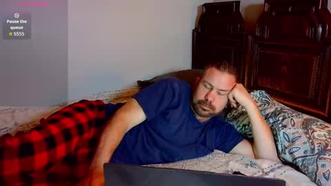 Snapshot of ahardman10 chatting on February 2026 12:40:01 AM Blue Eyed Handsome Man online show from February 2026 12:40:01 AM