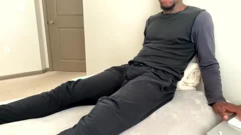 ahno online show from November 2025 07:38:02 PM