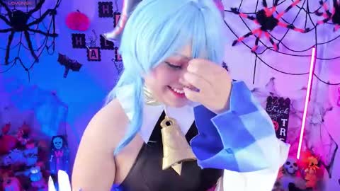 Snapshot of ahri_elderwood chatting on October 2025 05:25:01 PM Ahri help me get to 100  online show from October 2025 05:25:01 PM