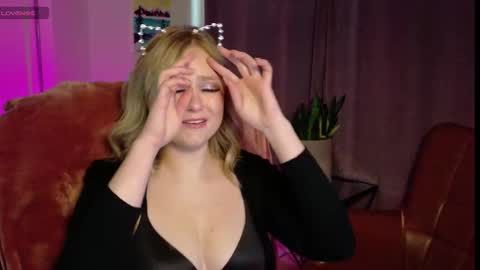 Ahri online show from February 2026 08:02:01 PM