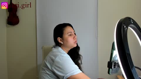 Snapshot of ahrigirl chatting on January 2025 09:17:01 AM Andrea online show from January 2025 09:17:01 AM