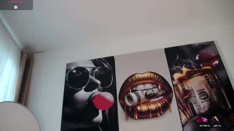 Snapshot of aidaadams chatting on December 2025 11:38:02 AM Aida online show from December 2025 11:38:02 AM