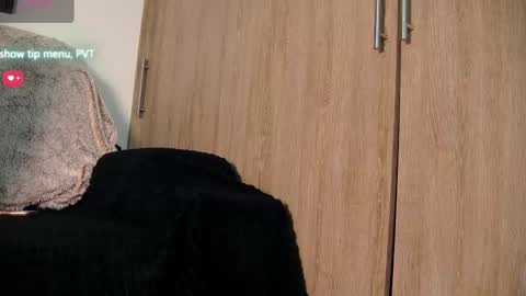 Snapshot of aidaadams chatting on January 2026 11:26:01 AM Aida online show from January 2026 11:26:01 AM