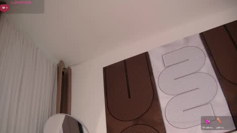 Snapshot of aidaadams chatting on February 2026 11:42:01 AM Aida online show from February 2026 11:42:01 AM