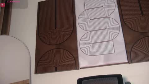 Snapshot of aidaadams chatting on February 2026 11:43:02 AM Aida online show from February 2026 11:43:02 AM