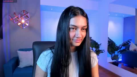 aidajoness online show from December 2025 11:37:01 AM