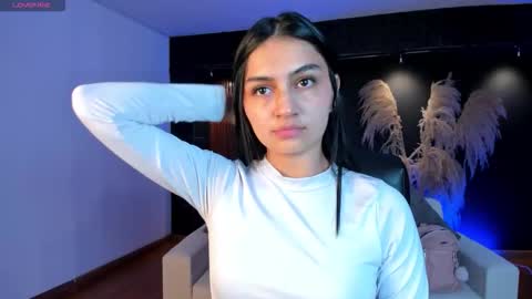 aidajoness online show from December 2025 11:30:02 AM