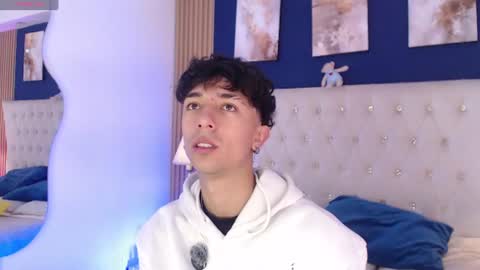 Snapshot of aiden_rivers_ chatting on July 2026 01:03:01 PM Aiden online show from July 2026 01:03:01 PM