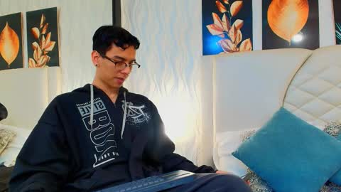 aiden_royce online show from October 2025 09:15:01 PM