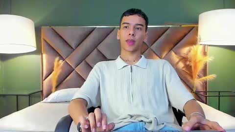 aiden_royce online show from January 2026 04:25:01 AM