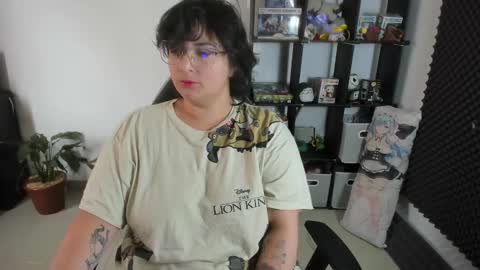 Snapshot of aikadreams chatting on February 2025 01:44:01 PM Catalina online show from February 2025 01:44:01 PM
