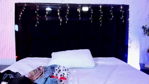 Ailyn Blaze online show from February 2026 06:07:01 AM