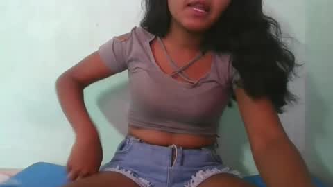 Snapshot of aimeamour chatting on February 2025 07:00:01 AM aimeamour online show from February 2025 07:00:01 AM