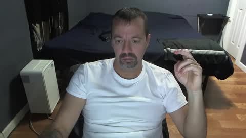 Snapshot of airbornelunsford39 chatting on January 2025 07:20:01 PM Daddy online show from January 2025 07:20:01 PM