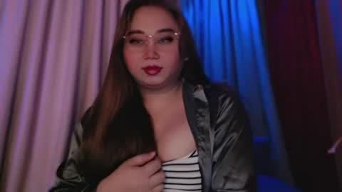 Snapshot of airisredfield_ chatting on June 2026 09:37:01 AM Goddess Airis online show from June 2026 09:37:01 AM