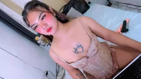 Snapshot of airy_lust chatting on July 2026 05:06:02 PM airy_lust online show from July 2026 05:06:02 PM