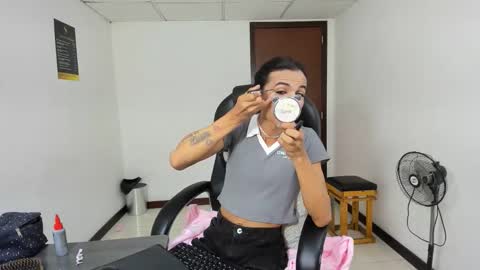 Aisha online show from February 2026 04:07:01 AM