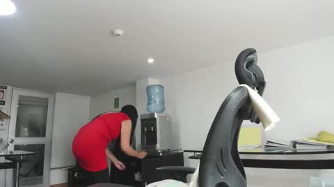 Katie   online show from March 2026 03:40:01 PM