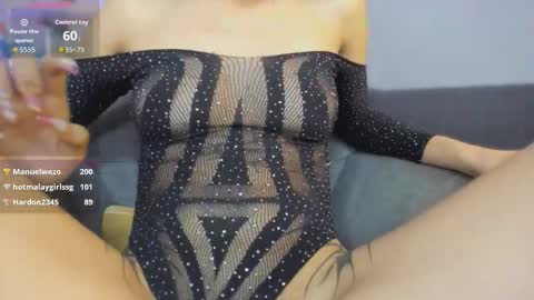 Snapshot of aisha_sakina chatting on November 2025 02:06:02 PM aisha online show from November 2025 02:06:02 PM