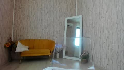 Aisha online show from February 2025 09:25:02 AM