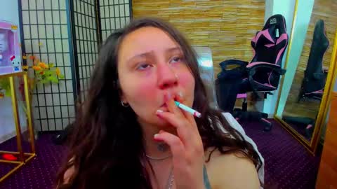 Aisha online show from January 2026 05:22:01 AM