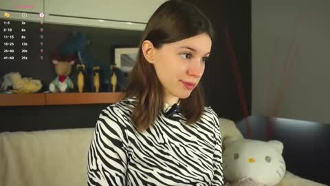 Aliza online show from February 2025 01:11:02 AM