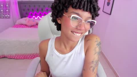 Snapshot of aitana_kahlo chatting on September 2025 11:32:02 AM Aitana online show from September 2025 11:32:02 AM