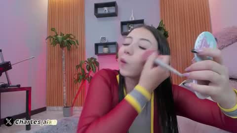 Snapshot of aixa_charless chatting on November 2025 12:07:01 PM Aixa online show from November 2025 12:07:01 PM