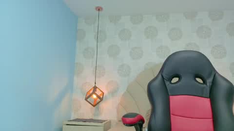 AIXA online show from April 2026 07:18:01 PM