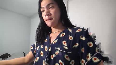 akamamiki25 online show from April 2026 02:01:02 PM