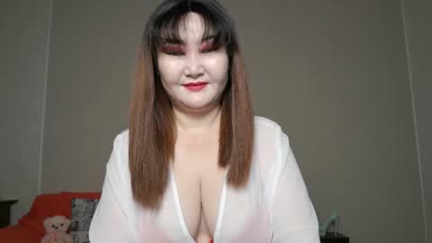 Snapshot of akanire chatting on November 2025 03:18:02 AM Shelly online show from November 2025 03:18:02 AM