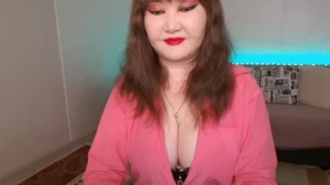 Snapshot of akanire chatting on June 2026 04:58:01 AM Shelly online show from June 2026 04:58:01 AM