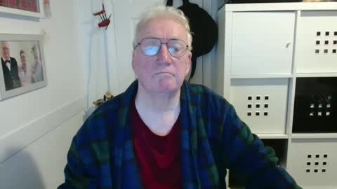 akiltedman online show from May 2026 08:37:02 PM