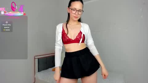 Kim online show from February 2026 06:45:01 PM