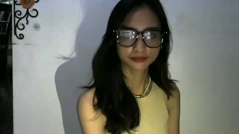 akira_z101 online show from October 2025 04:25:02 PM