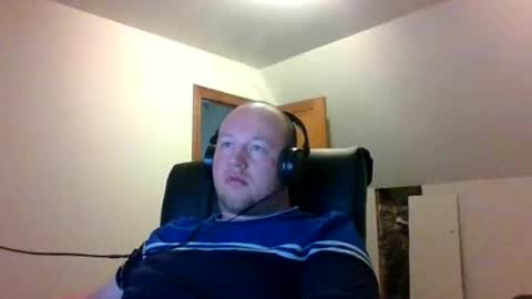 Snapshot of akuma079 chatting on July 2026 06:12:01 AM akuma079 online show from July 2026 06:12:01 AM