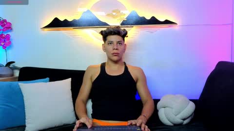 Al Fox  Miko Fortuni  online show from April 2026 02:53:02 AM