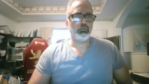 aladdin31673 online show from February 2026 06:48:01 PM