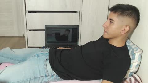 aladino_ms online show from September 2025 07:40:02 PM
