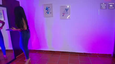 alahiacolucci online show from June 2026 12:51:01 PM