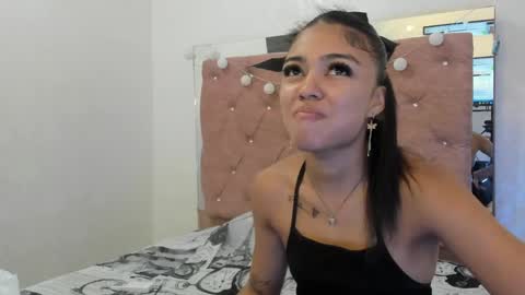 Alaia2  online show from May 2026 01:10:02 PM
