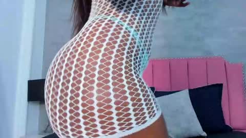 alaia_colins online show from September 2025 04:27:02 AM
