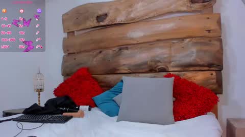 Alaia online show from March 2025 06:21:01 AM