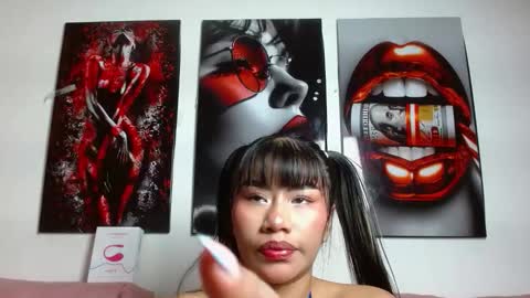 Alaia online show from February 2026 05:52:01 AM